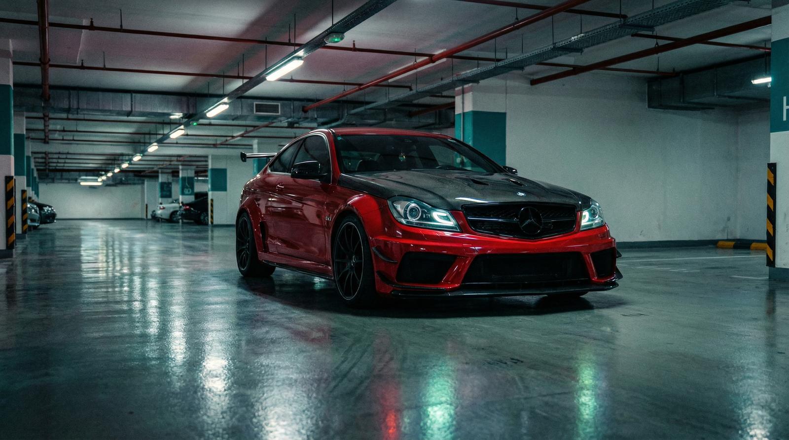 撸啊撸改装视频 - AMG C63宽体改装视频演示